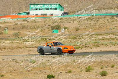 media/Jun-01-2025-CalClub SCCA (Sun) [[eae223c5dd]]/Group 5/Qualifying/